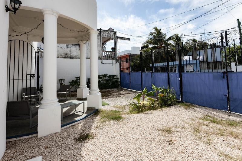 Villa Coral Плая дел Кармен Екстериор снимка